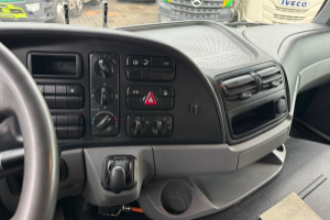 lastwagen_-_actros_2050_v8_4x4_-_mercedes_308486.jpg