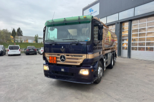 lastwagen_-_actros_2541_6x2_21_000l_2_kammern_-_mercedes_308637.jpg