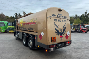 lastwagen_-_actros_2541_6x2_21_000l_2_kammern_-_mercedes_308643.jpg
