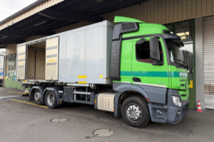 lastwagen_-_actros_2543_6x2_-_mercedes_276274.jpg