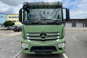 lastwagen_-_actros_2543_6x2__-_mercedes_185974.jpg