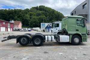lastwagen_-_actros_2543_6x2__-_mercedes_185982.jpg
