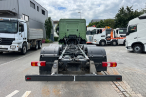 lastwagen_-_actros_2543_6x2__-_mercedes_185984.jpg