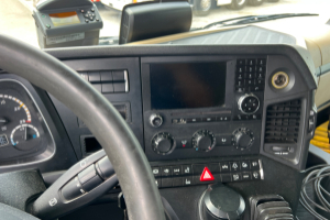 lastwagen_-_actros_2543_6x2__-_mercedes_185990.jpg