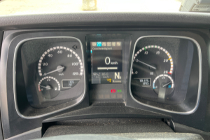 lastwagen_-_actros_2543_6x2__-_mercedes_185991.jpg
