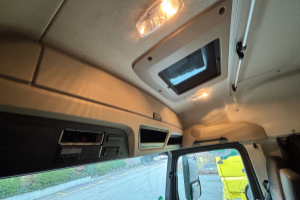 lastwagen_-_actros_2543_6x2__-_mercedes_216877.jpg