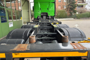 lastwagen_-_actros_2543_6x2__-_mercedes_216883.jpg