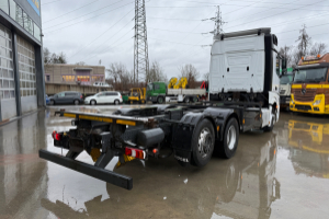 lastwagen_-_actros_2543_6x2__-_mercedes_275696.jpg