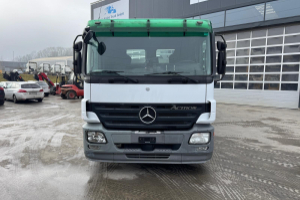 lastwagen_-_actros_2546_hiab_144-3_-_mercedes_278047.jpg