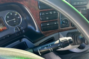 lastwagen_-_actros_2548_6x2__-_mercedes_194784.jpg