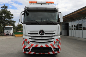 lastwagen_-_actros_2548_6x2__-_mercedes_251826.jpg
