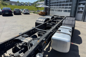 lastwagen_-_actros_2548_6x2__-_mercedes_290500.jpg