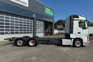 lastwagen_-_actros_2548_6x2__-_mercedes_306910.jpg
