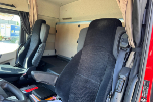 lastwagen_-_actros_2551_6x2_tank_21_600l_-_mercedes_290615.jpg
