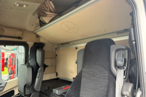 lastwagen_-_actros_25_42_6x2__-_mercedes_291502.jpg