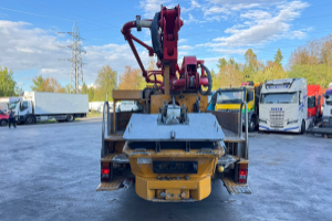 lastwagen_-_actros_2636_6x4_putzmeister_m24-4_-_mercedes_305545.jpg