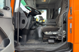 lastwagen_-_actros_2641_6x4_moser_3s_winterdienst_-_mercedes_250160.jpg