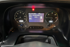 lastwagen_-_actros_3241_9m3_stetter_17m_-_mercedes_308618.jpg