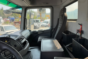lastwagen_-_actros_3244_8x4_liebherr_9m3_-_mercedes_247290.jpg