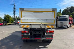 lastwagen_-_actros_3244_8x4_meiller_bordmatik_-_mercedes_296215.jpg