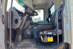 lastwagen_-_actros_3244_8x4_meiller_bordmatik_-_mercedes_296223.jpg