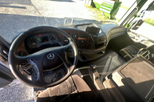 lastwagen_-_actros_3244_fassi_f450axp_26_mit_flyjib_-_mercedes_303852.jpg