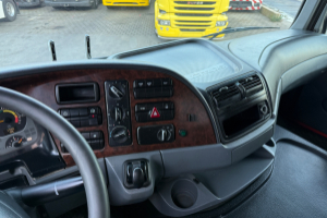 lastwagen_-_actros_3246_8x4_e5_meiller_3s_-_mercedes_257455.jpg