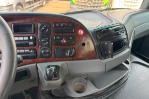 lastwagen_-_actros_3246_8x4_moser__export__-_mercedes_297103.jpg