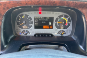 lastwagen_-_actros_3246_8x4_sws_kipper_mischer_9m3_-_mercedes_306441.jpg