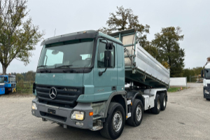 lastwagen_-_actros_3246_8x4_wechselsistem_kipper__-_mercedes_202921.jpg
