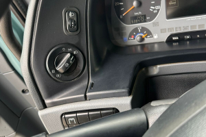 lastwagen_-_actros_3246_8x4_wechselsistem_kipper__-_mercedes_202928.jpg