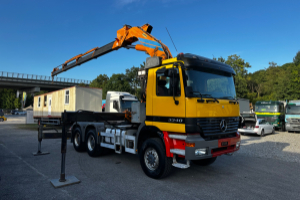 lastwagen_-_actros_3340_6x6_effer_460_4s_-_mercedes_248939.jpg