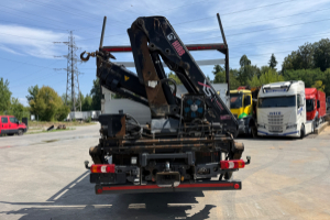 lastwagen_-_antos_1836_4x2_hiab_122-4__-_mercedes_297965.jpg