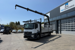 lastwagen_-_antos_1836_4x2_hiab_122-4__-_mercedes_297970.jpg