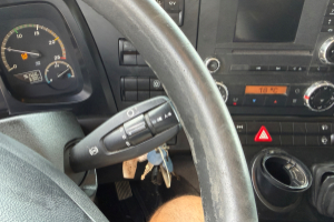 lastwagen_-_antos_1836_4x2_hiab_122-4__-_mercedes_297980.jpg