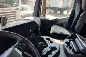 lastwagen_-_antos_18_43_kuehler_thermoking_-_mercedes_247252.jpg