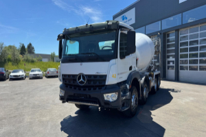 lastwagen_-_arcos_3240_8x4_stetter_9m3_-_mercedes_295002.jpg