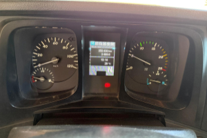 lastwagen_-_arocs_2543_6x2_-_mercedes_291107.jpg