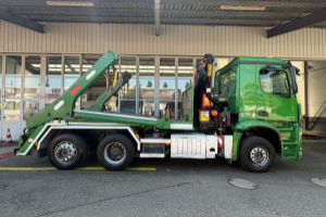 lastwagen_-_arocs_2543_6x2_-_mercedes_291112.jpg