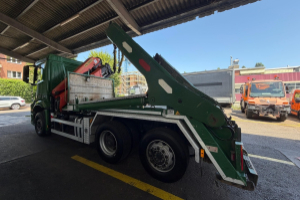 lastwagen_-_arocs_2543_6x2_-_mercedes_291118.jpg