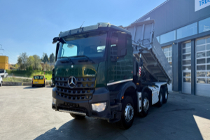 lastwagen_-_arocs_3242_8x4_hiab_166-4_-_mercedes_256872.jpg