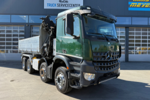 lastwagen_-_arocs_3242_8x4_hiab_166-4_-_mercedes_256876.jpg