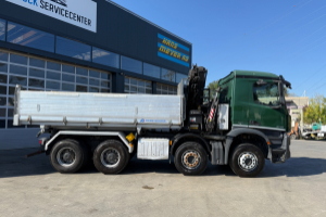 lastwagen_-_arocs_3242_8x4_hiab_166-4_-_mercedes_256877.jpg