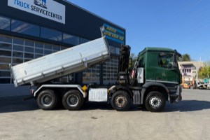 lastwagen_-_arocs_3242_8x4_hiab_166-4_-_mercedes_256884.jpg