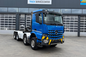 lastwagen_-_arocs_3245_8x4_hiab_26t_-_mercedes_279481.jpg