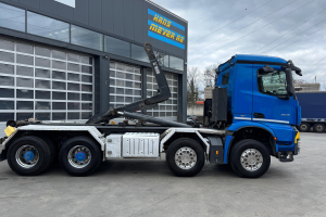 lastwagen_-_arocs_3245_8x4_hiab_26t_-_mercedes_279482.jpg