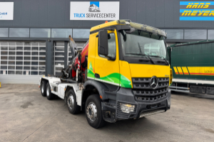 lastwagen_-_arocs_3248_8x4_fassi_315-7_mit_hiab_21t_-_mercedes_251127.jpg