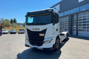 lastwagen_-_as280x48_6x2_hiab_21t_-_iveco_296850.jpg