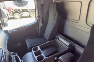 lastwagen_-_atego_1024_-_mercedes_300140.jpg