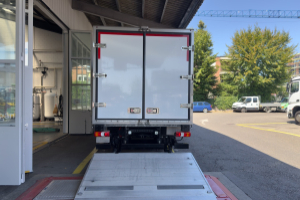 lastwagen_-_atego_1024_-_mercedes_300142.jpg